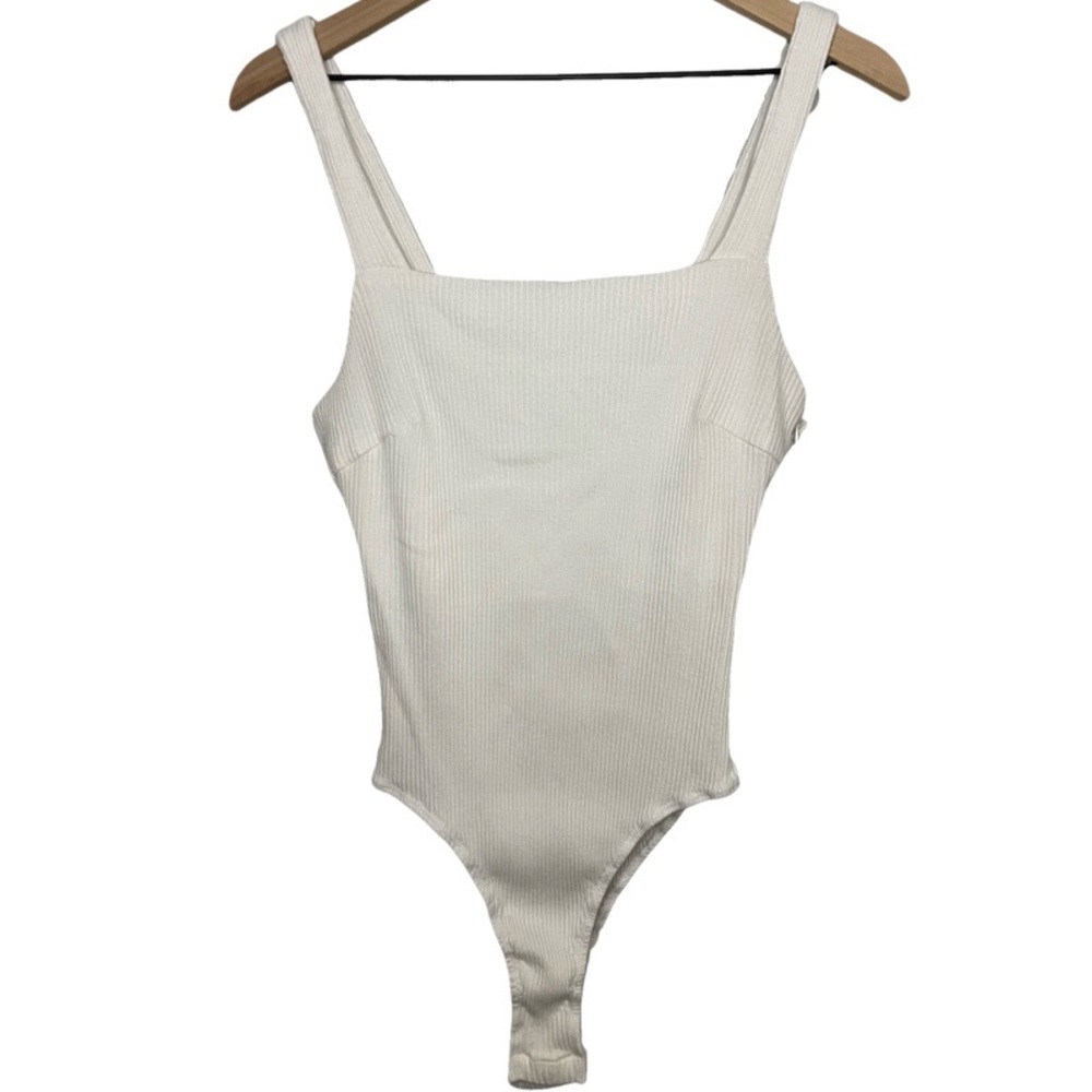 ✨HP✨ Princess Polly - Cream Ribbed Square Neck Bodysuit - Size US 12